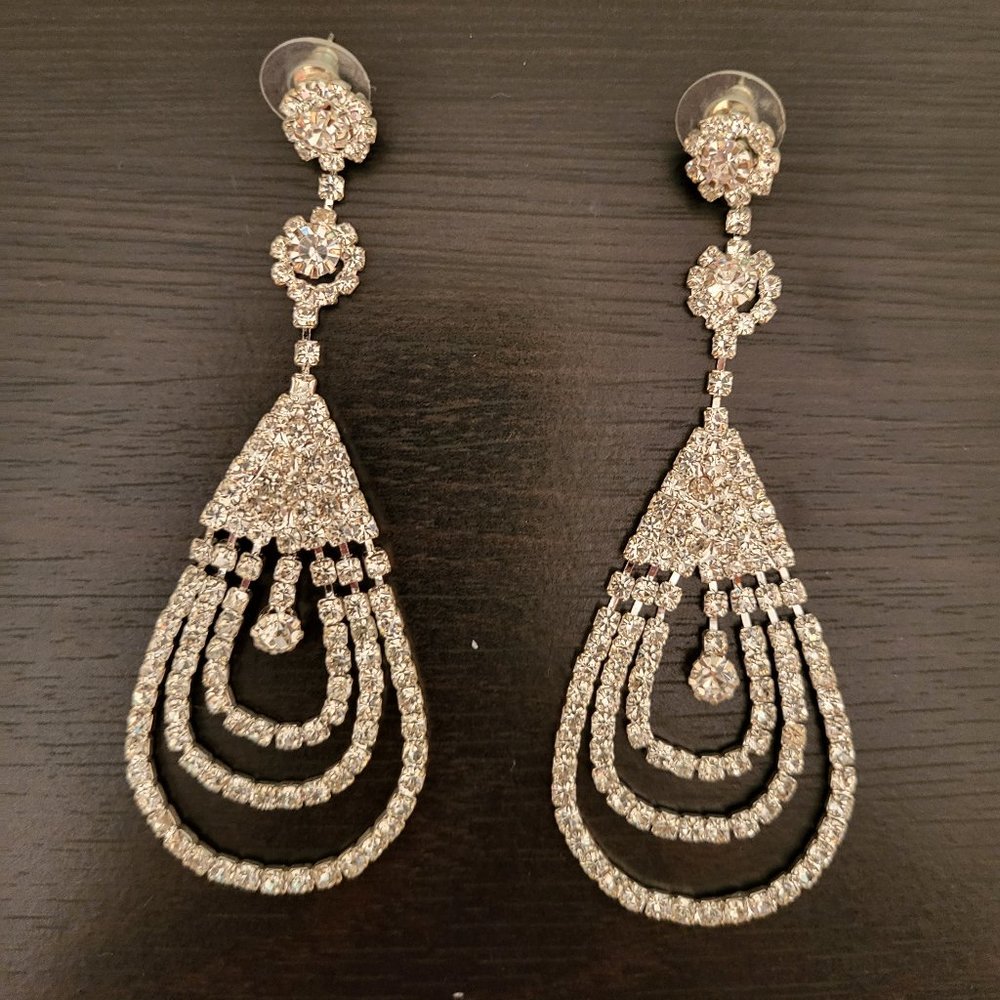 Diamond rhinestone earrings